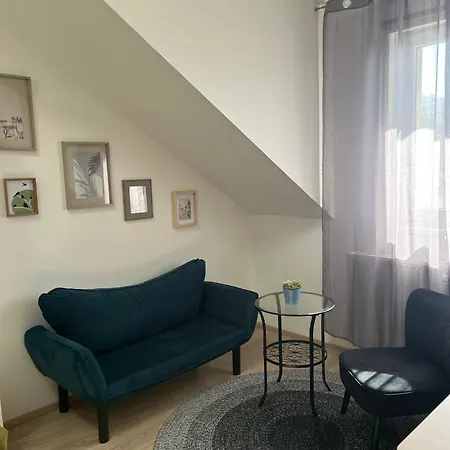 Emmi * Loucna nad Desnou